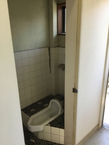 ヤマキビル１０２号　トイレ ネット用.JPG